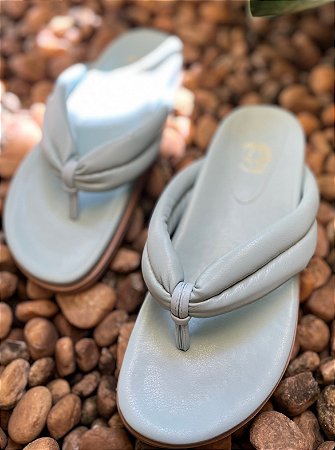 CHINELO PUFF VIRA VOLTA