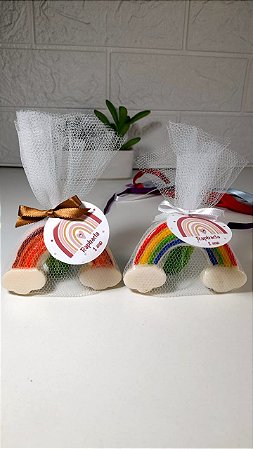 Lembrancinha Sabonete Arco Íris  -  15 unidades