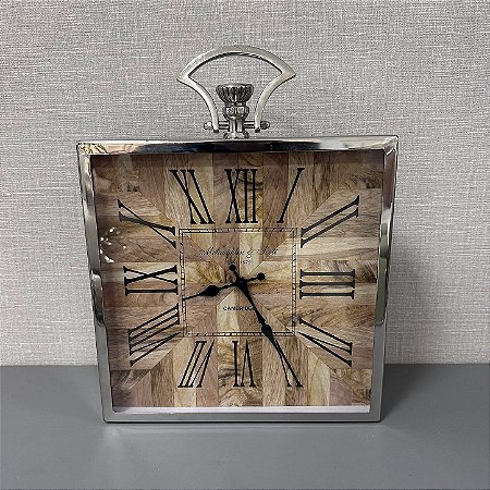 Relogio Numeros Romanos em Aluminio e Madeira Quadrado 40x31cm