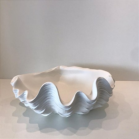 ESCULTURA CONCHA EM POLIRESINA - BRANCA.