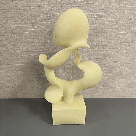 ESCULTURA ABSTRATA DECORATIVA  RESINA BRANCA