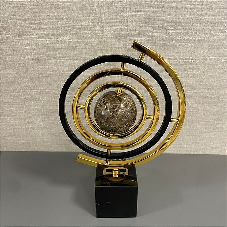GLOBO ESTILIZADA COMBASE RESINA GOLD BLAC