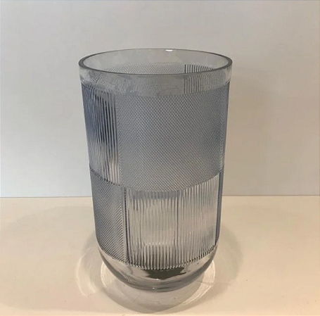 VASO DECORATIVO DE VIDRO AZUL COM TEXTURA