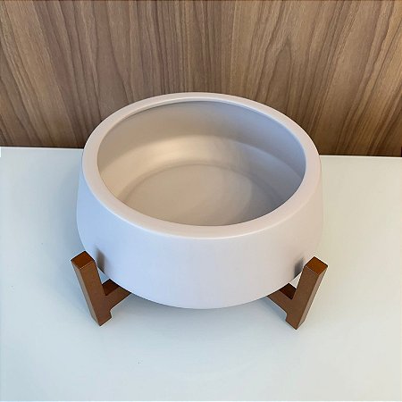CENTRO DE MESA 2 OFF WHITE COM SUPORTE EM MADEIRA - GRANDE