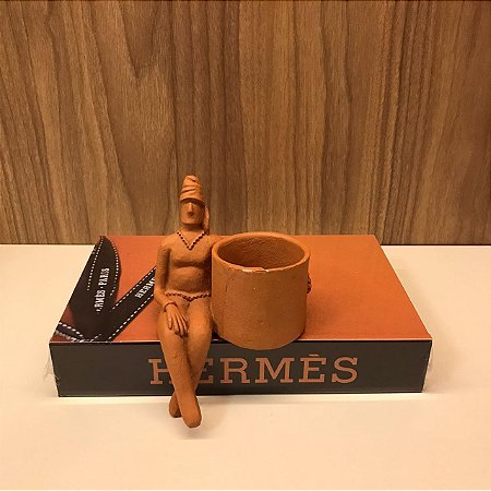 CACHEPOT HOMEM TERRACOTA
