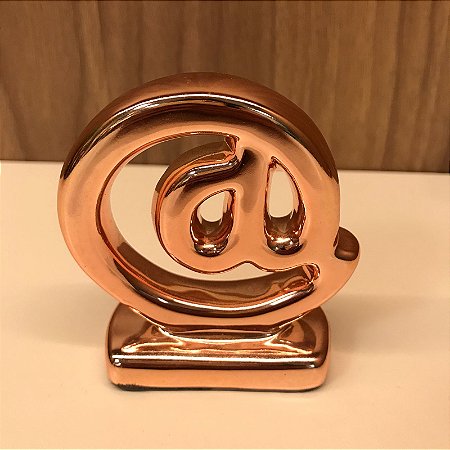 ESCULTURA ESTATUETA MINI ARROBA  ROSE