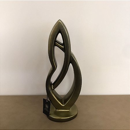 ESCULTURA KISS DOURADO DUBAI