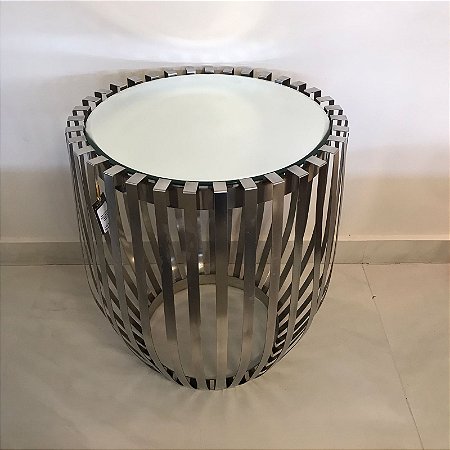MESA LATERAL PRATA EM INOX COM TAMPO EM ESPELHO