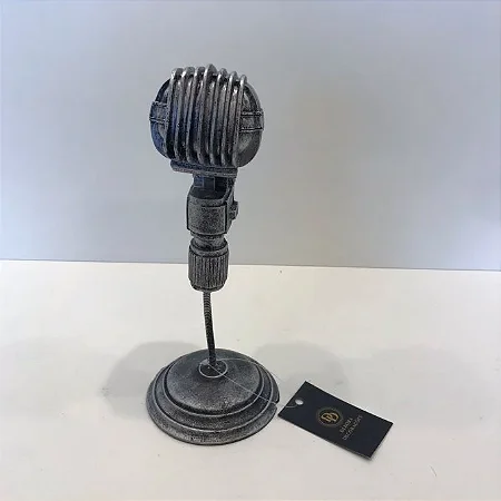 ESCULTURA MICROFONE DE RESINA PRATA