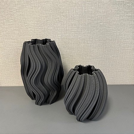 VASO DE CERÂMICA ONDAS CINZA CHUMBO G 30cm M 21cm