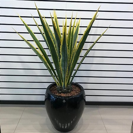 ARRANJO DE CHÃO EM VASO DE FIBRA PRETO