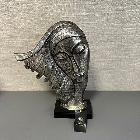 ESCULTURA CABEÇA EM RESINA PRATEADA