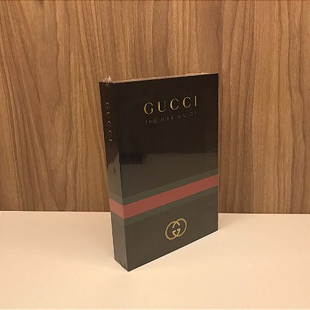 CAIXA LIVRO  GUCCI THE MAKING OF MÉDIA