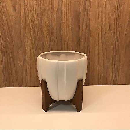 CACHEPOT 3 GOMOS COM SUPORTE EM MADEIRA