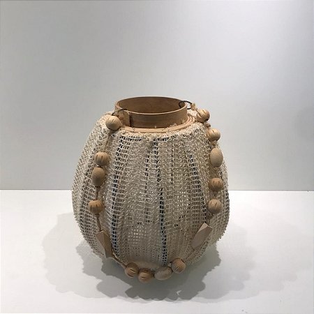 LANTERNA DECORATIVA JUTA E MADEIRA COM ALÇA GRANDE 33X33CM