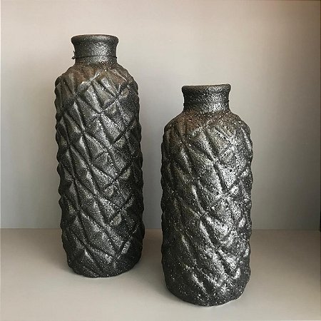 VASO DECORATIVO EM CERAMICA PRETO FOSCO COM RELEVOS E TEXTURA G 42x16cm M 34X16cm
