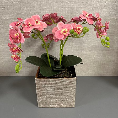 ARRANJO DE MINI ORQUÍDEAS ROSA COM VASO DE CERAMICA QUADRADO BRONZE