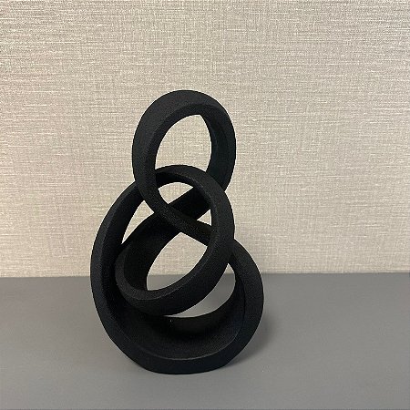 ESCULTURA EM POLIRESINA PRETO