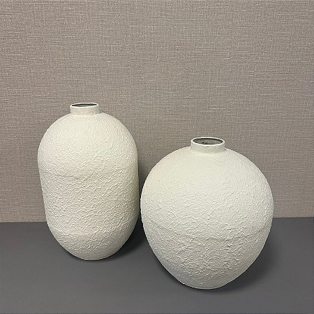VASO EM METAL BRANCO G 38cm M 33cm