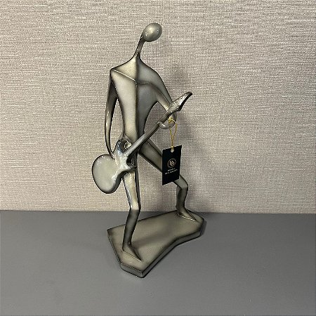 ESCULTURA GUITARRISTA EM RESINA