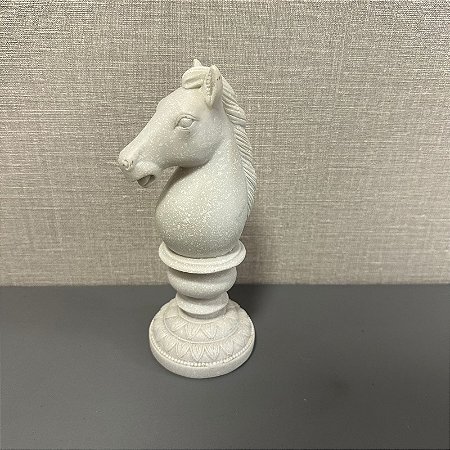 ESCULTURA XADREZ 20CM