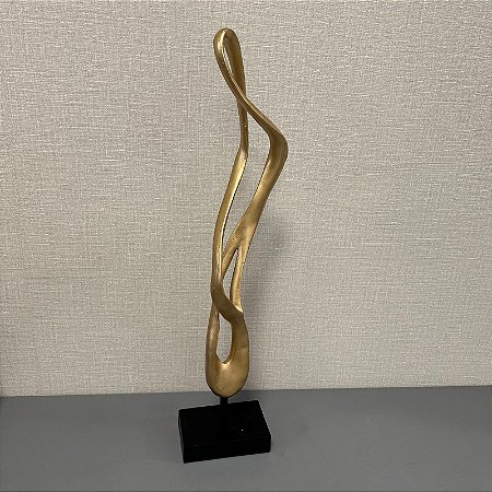 ESCULTURA ABSTRATA CURVE DOURADA 70CM