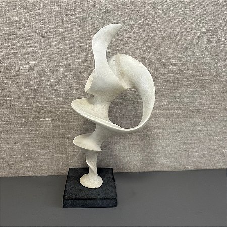 ESCULTURA ABSTRATA TORNADO 51CM