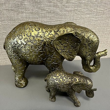 ELEFANTE COM FILHOTE EM RESINA DOURADO