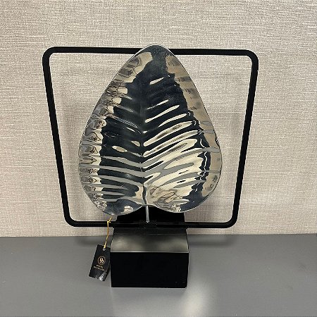 ESCULTURA DE MESA FOLHA PRATA