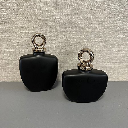 POTICHE SAND PRETO COM TAMPA PRATA M 18x15cm