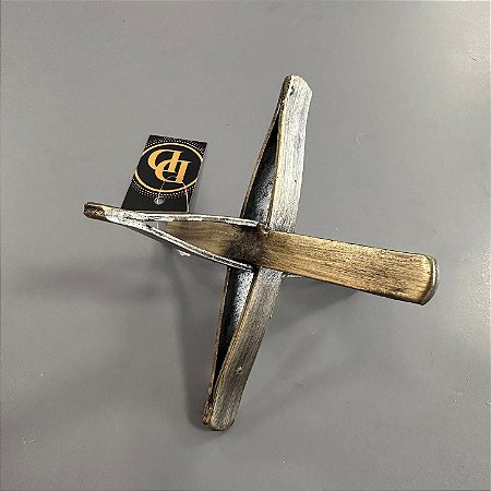 ESCULTURA EM METAL