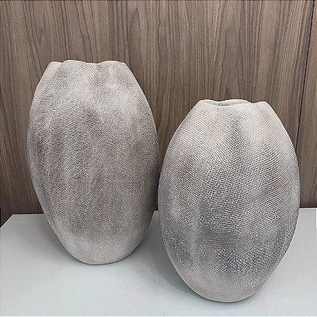 VASO EM FIBRA DE VIDRO G 52X40CM M 43X30CM