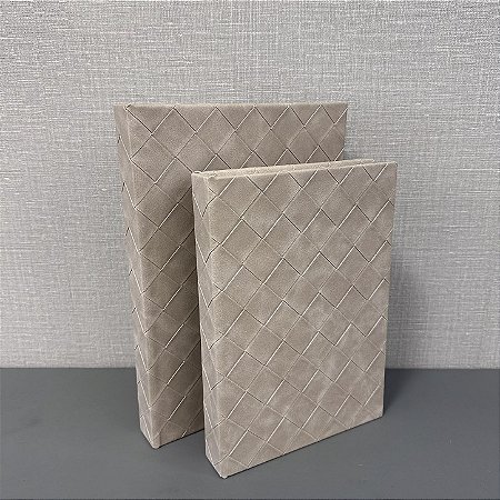 LIVRO CAIXA EM MDF COM REVESTIMENTO EM PU G34CM E M28CM