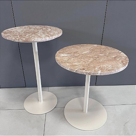 MESA EM MÁRMORE E METAL G 56cm M 46cm