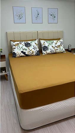 Conjunto de Lençol Caramelo  e fronhas com Folhagens - Queen