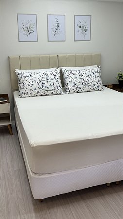 Conjunto de Lençol Marfim com fronhas Borboletas Azuis e Lilás - Queen