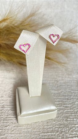 Brinco Coração Vazado Rosa