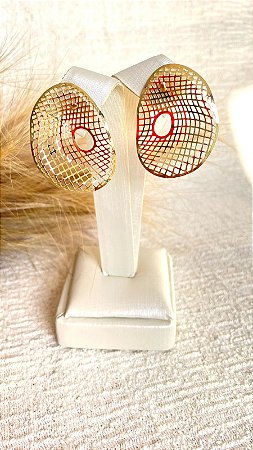 Brinco Rendado Com Formato Orgânico