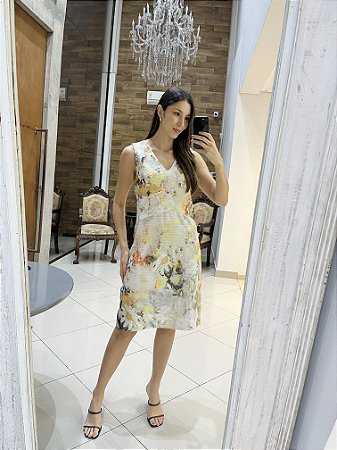 VESTIDO RECORTES FLORAL