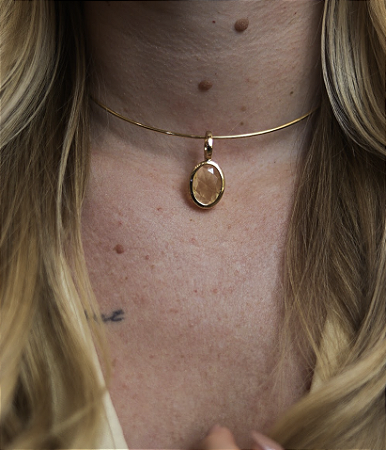 PINGENTE CRISTAL OVAL LATERAL VAZADO