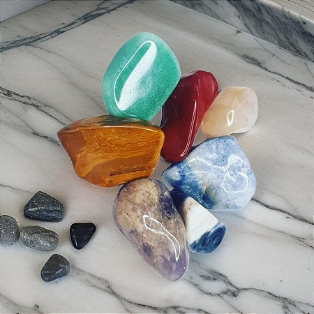 7 Pedras do Chakras