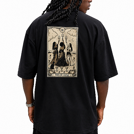 Camiseta Oversized 3 de Copas Preto