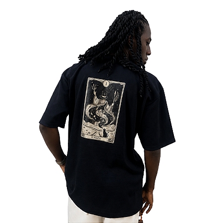 Camiseta Oversized O Mago Preto