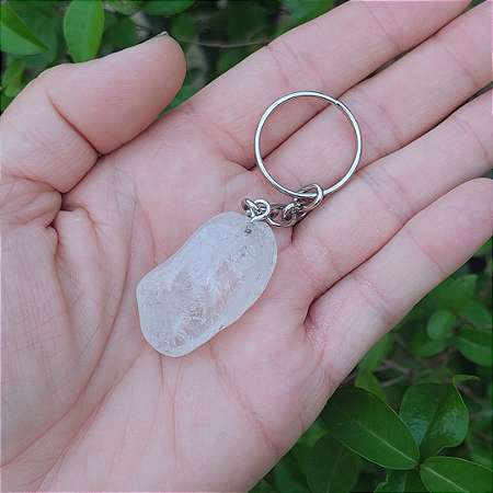 Chaveiro com Quartzo Cristal Rolado