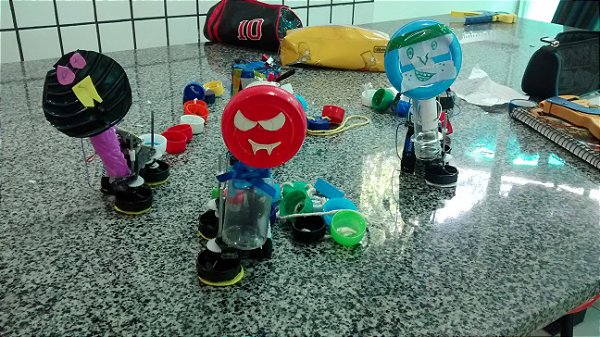 Box 2x - Duas construções