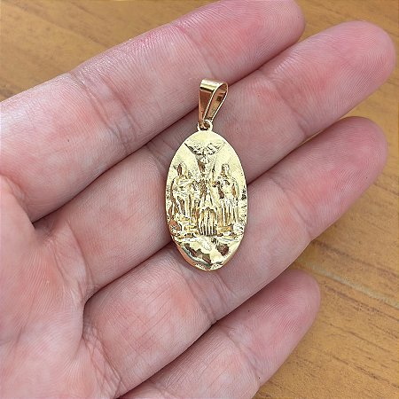 Pingente exclusivo do Santuário do Divino Pai Eterno, acompanhado por corrente 60cm.