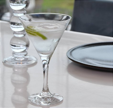 JOGO 6 TAÇAS CRISTAL MARTINI - 170 H X 104 DIAM MM - 242 ML  - LINHA MONDIAL