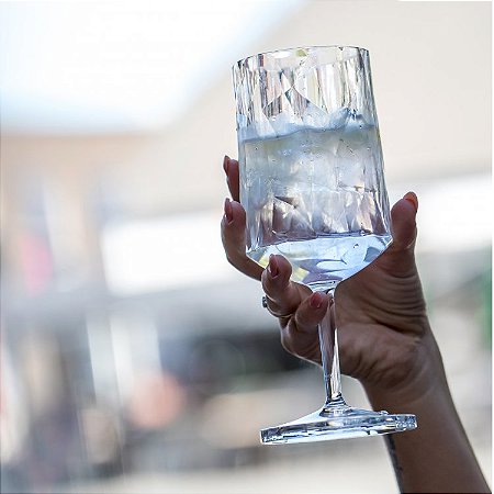 TAÇA POLICARBONATO HIGH TECH INQUEBRÁVEL VINHO / DRINKS - 205 H X 85 MM - 400 ML - COR TRANSPARENTE - LINHA CLUB 4