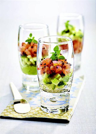 JOGO 6 COPOS VIDRO COQUETEL / APERITIVO  - 87 H X 40 / 46 DIAM MM - 70 ML - LINHA BUBBLE