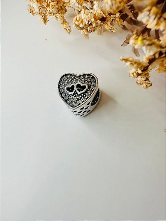 Berloque separador coração cravejado